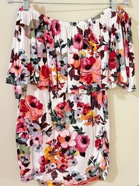VENUS White Off-Shoulder Floral Blouse with Pink, Red and Yellow Flowers